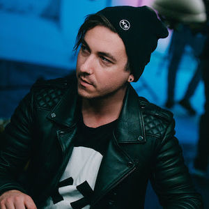 Meet your Posher, Cameron